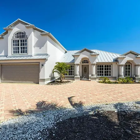 Villa Surfing On Surfside - Sleeps 12, Heated Pool & Jacuzzi